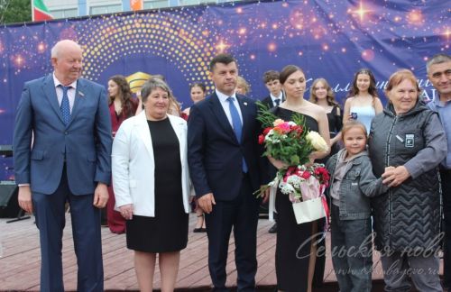 Выпускной бал в Аксубаеве, 28 июня 2025