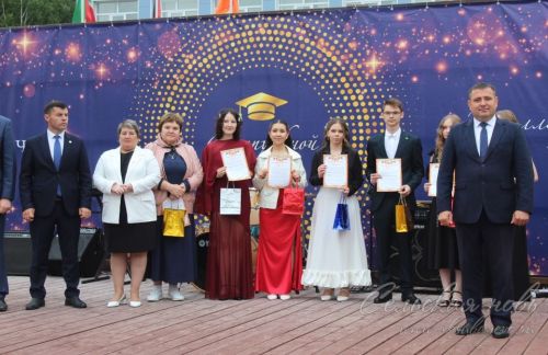 Выпускной бал в Аксубаеве, 28 июня 2025