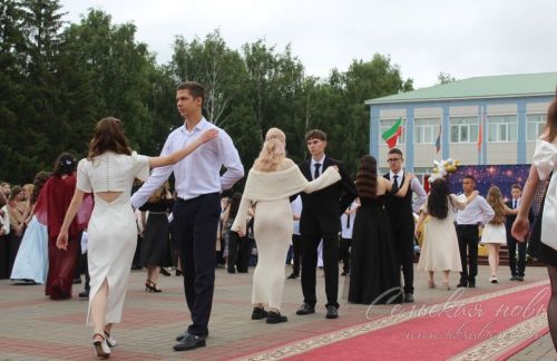 Выпускной бал в Аксубаеве, 28 июня 2025