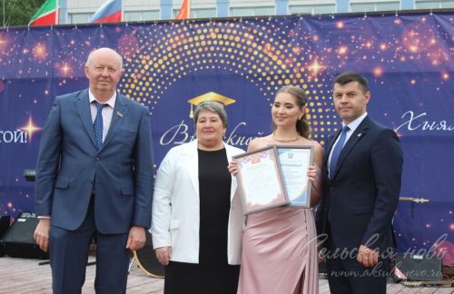 Выпускной бал в Аксубаеве, 28 июня 2025