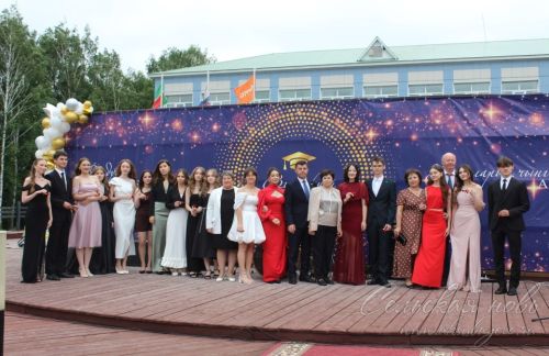 Выпускной бал в Аксубаеве, 28 июня 2025