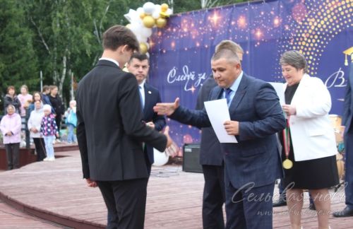 Выпускной бал в Аксубаеве, 28 июня 2025