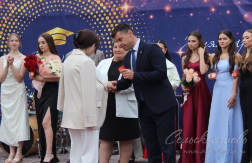 Выпускной бал в Аксубаеве, 28 июня 2025