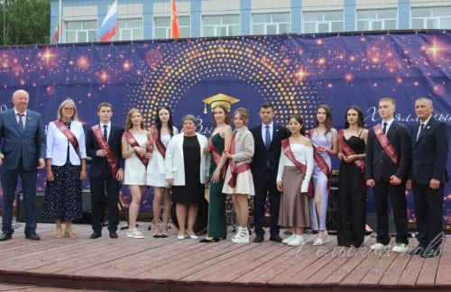 Выпускной бал в Аксубаеве, 28 июня 2025