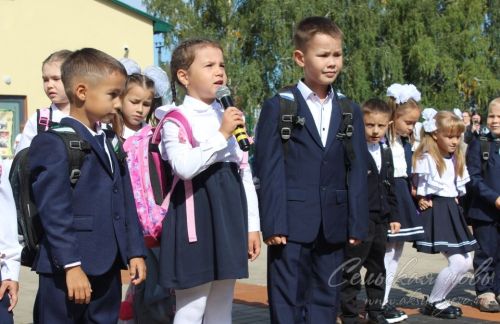 В Аксубаевском районе открыли школу после капремонта и провели августовское совещание работников образования