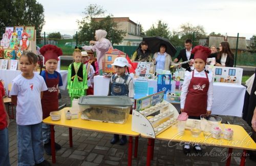 В Аксубаевском районе открыли школу после капремонта и провели августовское совещание работников образования