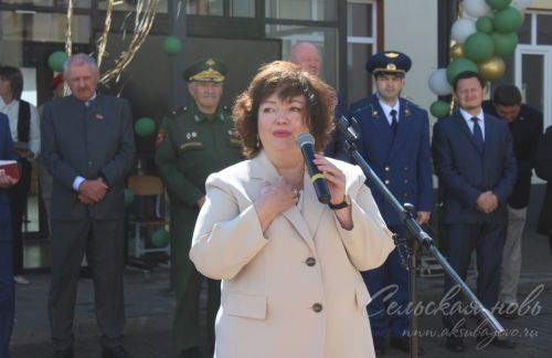 В Аксубаевском районе открыли школу после капремонта и провели августовское совещание работников образования