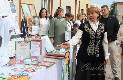 В Аксубаевском районе открыли школу после капремонта и провели августовское совещание работников образования