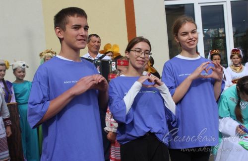 В Аксубаевском районе открыли школу после капремонта и провели августовское совещание работников образования