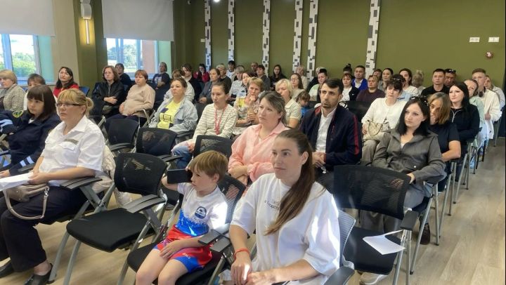 В Аксубаевской школе напомнили о безопасности детей