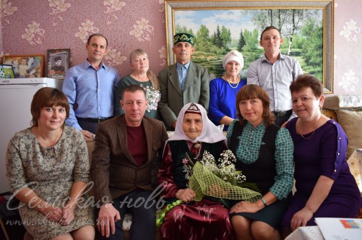 В Аксубаеве отметили очередной юбилей долгожительницы
