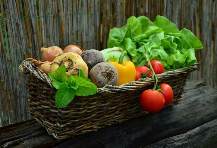 Медики узнали о способе снизить риск потери зрения с помощью овощей