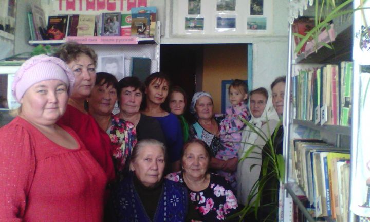 К юбилею Асадова в библиотеке Аксубаевского района провели встречу