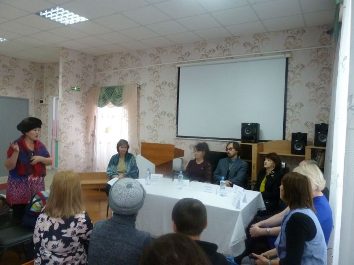 В Аксубаеве за круглым столом обсудили важные вопросы родители детей с ОВЗ