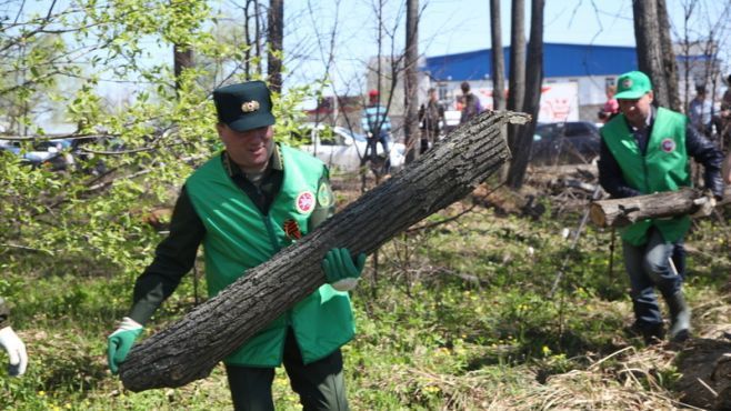 По всему Татарстану стартовали лесные субботники с участием представителей власти
