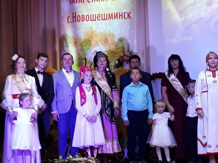 Аксубаевский район на «Нечкэбил» представляла семья Сахабутдиновых