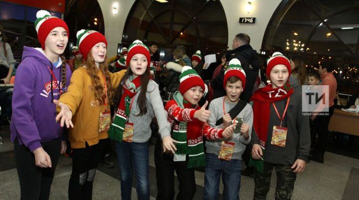 На новогоднюю елку в Москве приглашены 105 детей из Республики Татарстан