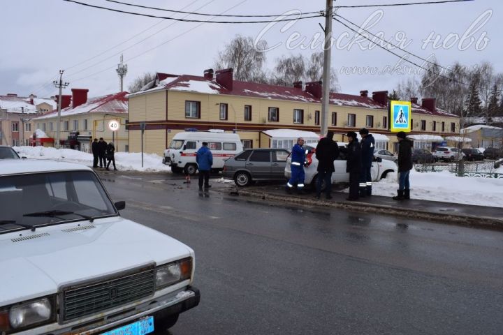 ДТП в Аксубаеве:  отделались испугом  и механическими повреждениями