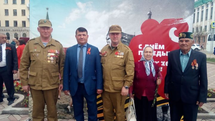 Аксубаевские ветераны на торжестве в Казани