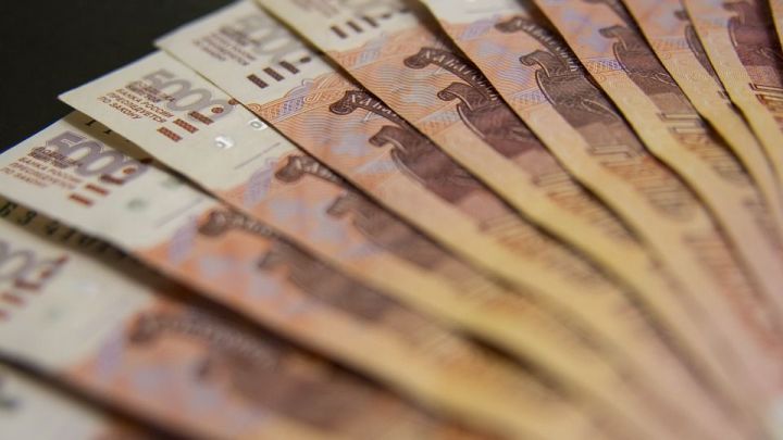 Представившись сотрудниками банка, аферисты списали более 90 тысяч рублей со счета жительницы Татарстана