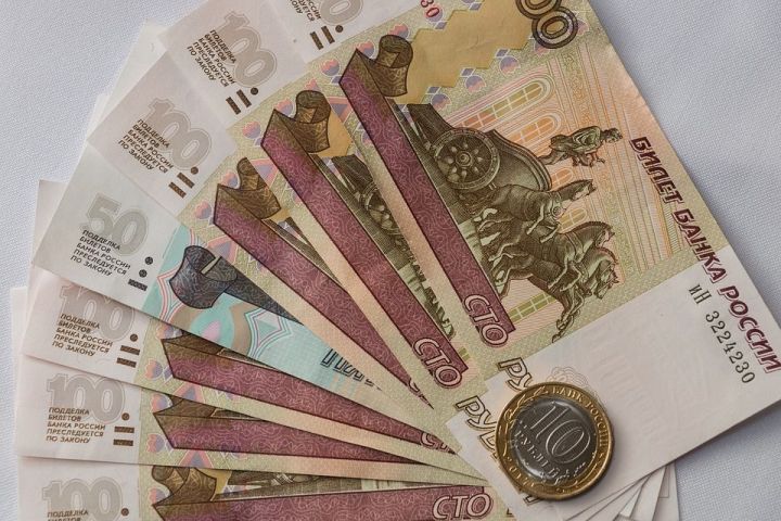 Новое исследование: зарплата половины россиян меньше 35 тысяч рублей