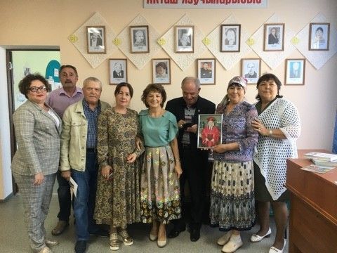 Представители Союза писателей Татарстана встретились с творческой интеллигенцией Аксубаевского района