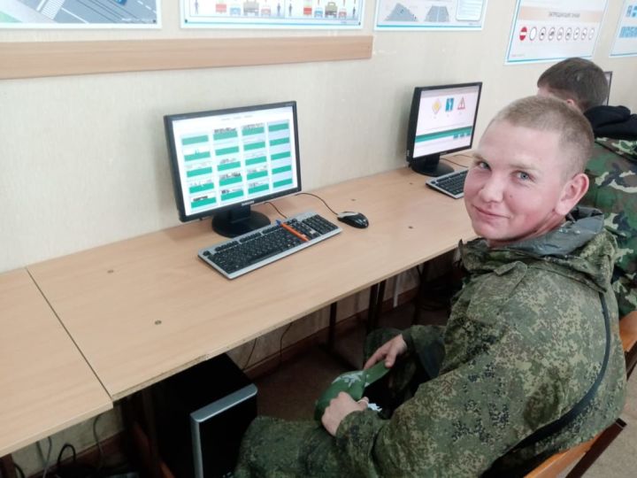Аксубаевский юноша среди лучших военных водителей РТ