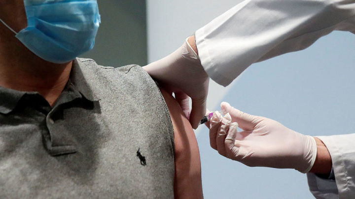 Антитела к COVID после вакцины "Вектора" выявили у 100% добровольцев