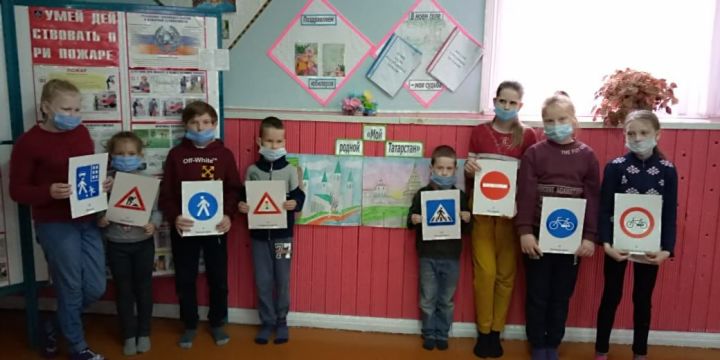 Аксубаевским школьникам напомнили Правила дорожного движения