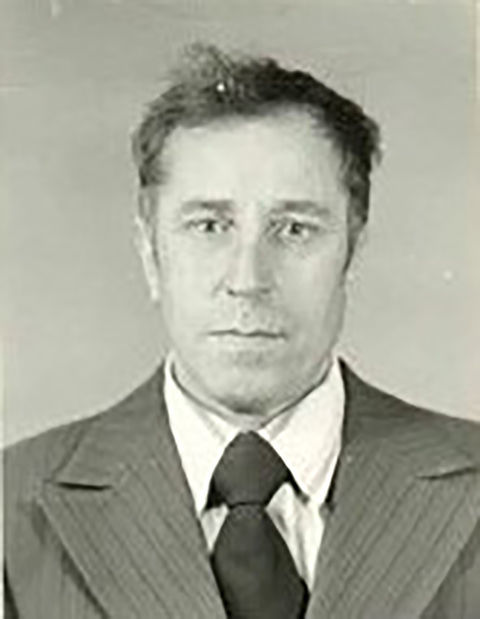 Девять медалей за войну заслужил Зубов Михаил Федорович