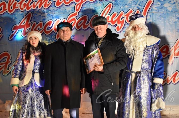 Аксубаевцев на главной елке ожидают поздравление первых лиц, награждения и праздничный салют