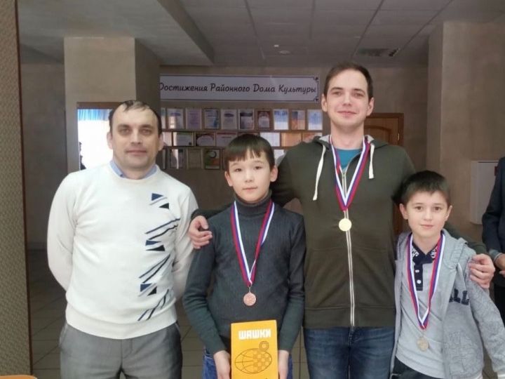 Чемпионат Аксубаевского района по шахматам: молодость берет верх!