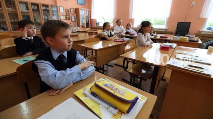 Каникулы в российских школах продлятся до 12 апреля
