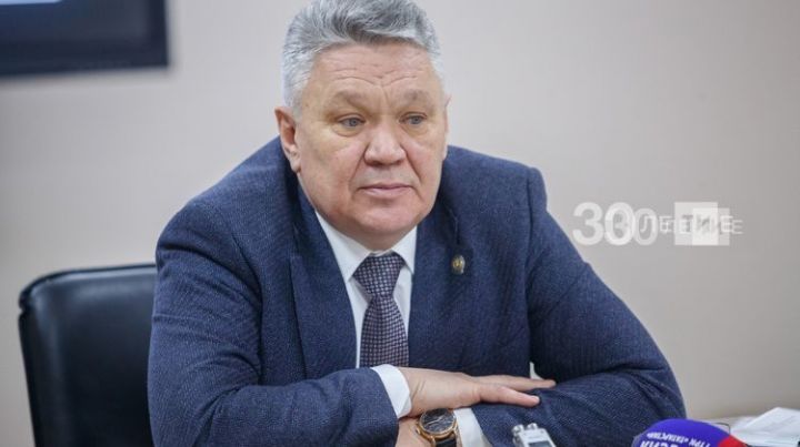 Глава Минобрнауки РТ рассказал главные новости о проведении государственных экзаменов в Татарстане