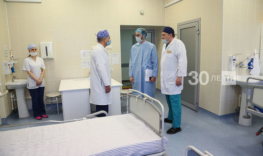 РТ выделят более 50 млн рублей на доплаты медикам, помогающим больным с коронавирусом