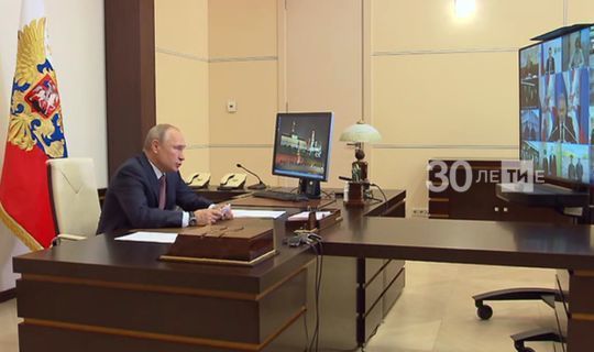 Владимир Путин попросил мусульман отметить праздник Ураза-Байрам дома
