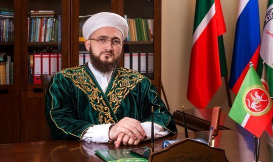 Муфтий Татарстана поздравил мусульман с праздником и  попросил приходить в мечети в масках и перчатках