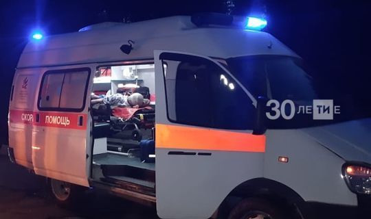 Татарстанец попал с тяжелыми травмами в больницу, вылетев на авто в кювет