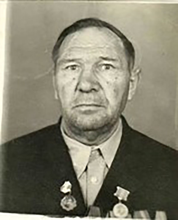 Восемь медалей заслужил ветеран войны Яковлев Павел Кузьмич