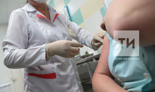 В Татарстане за день от коронавируса привили почти тысячу жителей республики