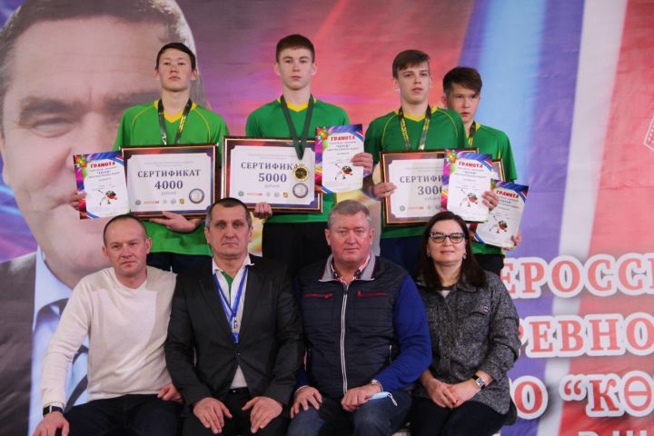 Халид Нурматов из Аксубаевского района стал бронзовым призером всероссийского турнира по борьбе «корэш»