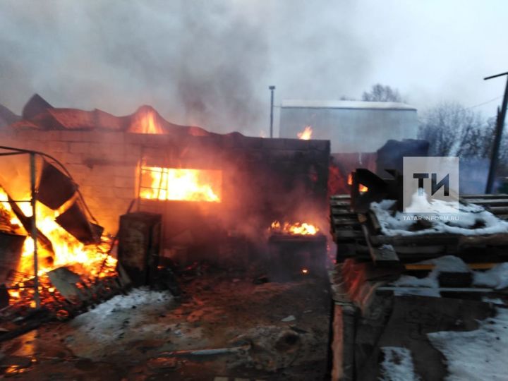 Житель Татарстана погиб в сгоревшей бане