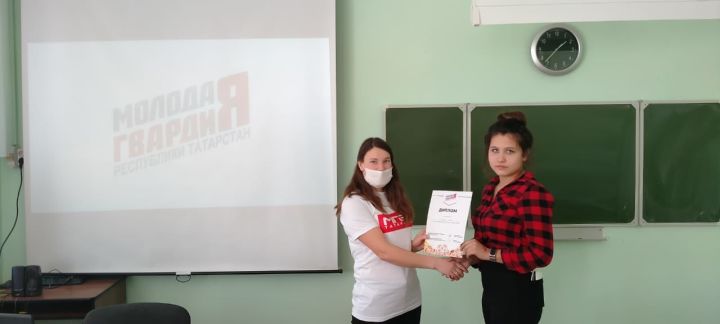 Аксубаевские Молодогвардейцы провели квиз ко Дню Родного языка