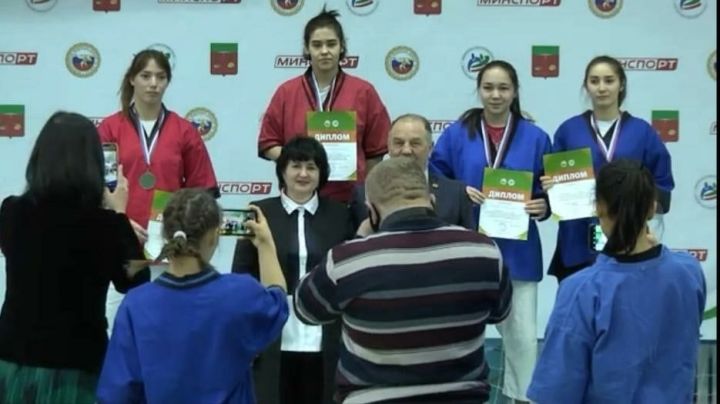 Спортсменка из Аксубаевского района завоевала серебро в Тюлячах