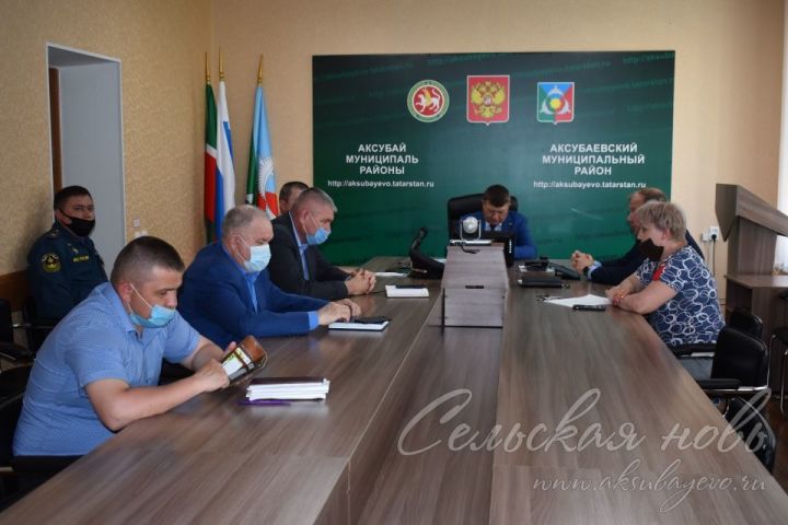 В связи с трагическими событиями в Казанской школе состоялось заседание республиканской антитеррористической комиссии