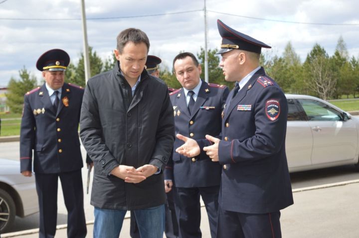 Главный госавтоинспектор Татарстана принял участие в заседании комиссии по обеспечению БДД в Альметьевске