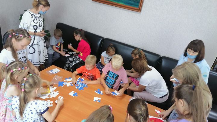 В Аксубаевском КЦСОН детям напомнили о правилах ПДД