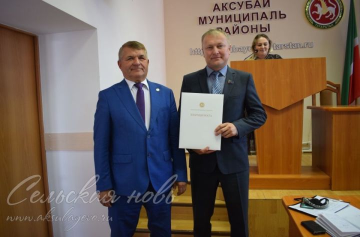 Руководитель муниципального образования Аксубаевского района получил высокую оценку за труд