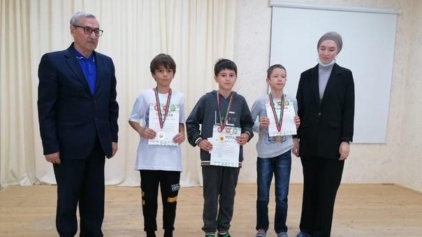 Аксубаевский школьник снова в шахматных лидерах