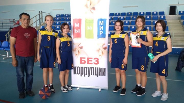 Аксубаевские школьницы разыграли кубок Спортивной школы